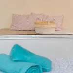 Julia Tenerife 아데제
